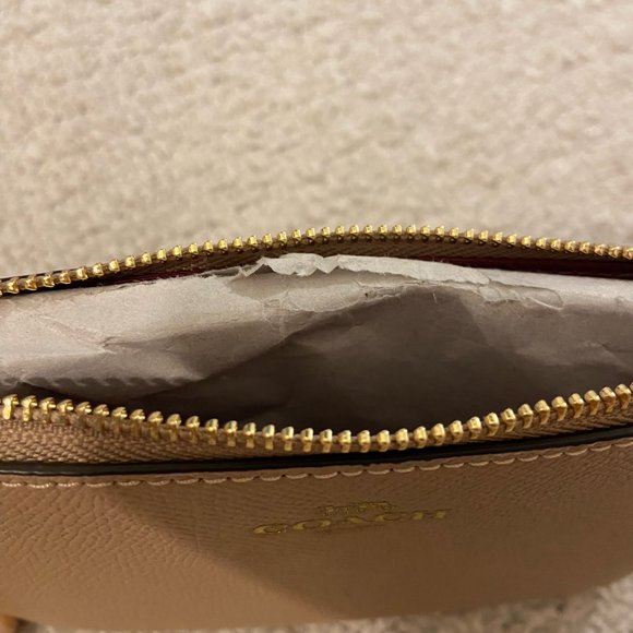 Coach Wallet - Picture 4 of 5